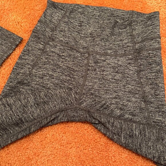 EXCELLENT Lululemon Groove Pant Flare 32" Heathered Black Luon Yoga Leggings 6 - Picture 4 of 11